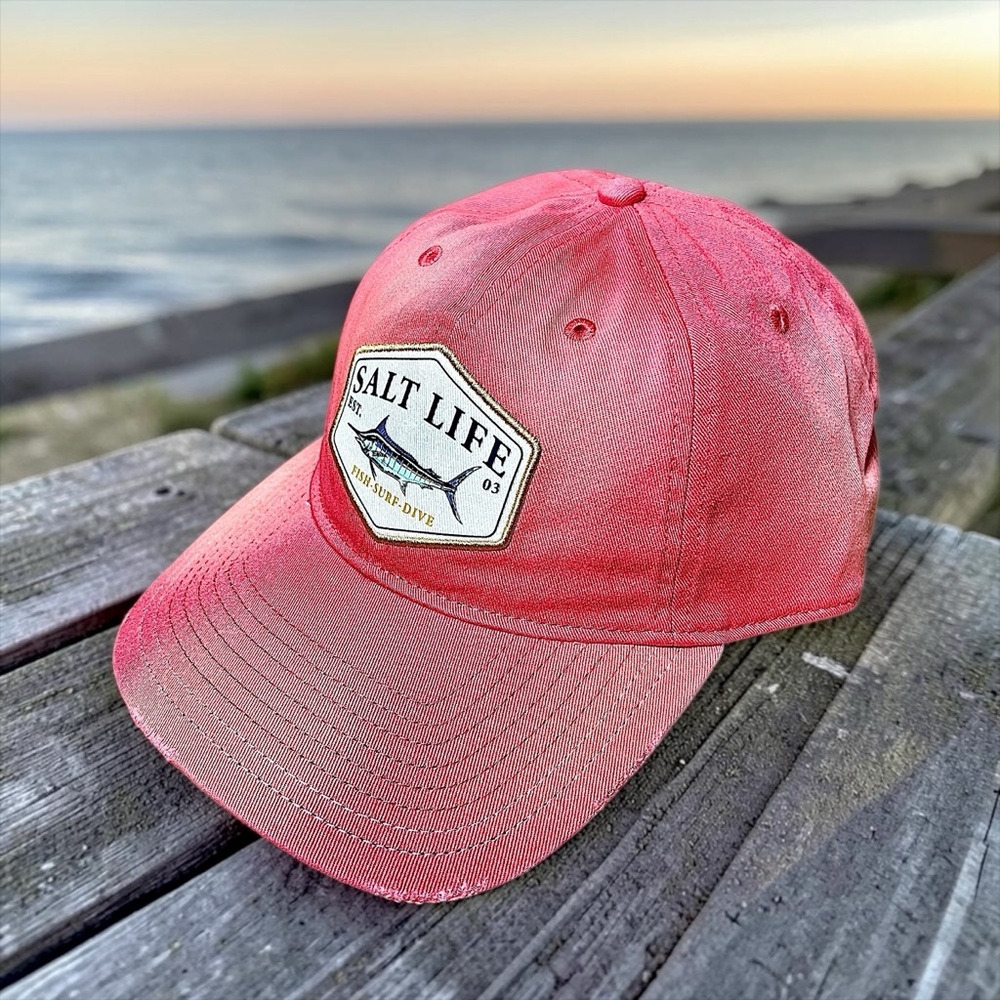 Salt Life Men’s Painted Catch Red Distressed Baseball Cap Sz OS